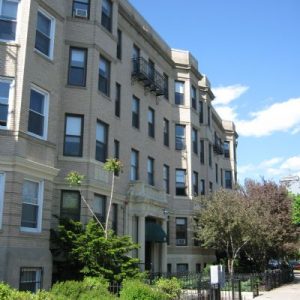 accommodation-ESL_Townhouse_Boston